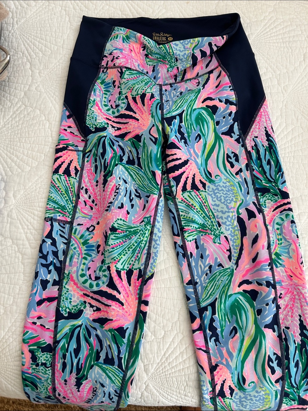Lilly Pulitzer Navy Multicolor mermaid Print Leggings size medium